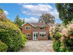 4 bed house for sale in Park Road, CR8, Kenley