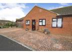 2 bedroom End Terrace Bungalow for sale, The Broadway, Minster on Sea