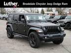 2020 Jeep Wrangler Black, 22K miles