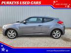 2017 Hyundai Veloster Base 3dr Coupe DCT w/Black Seats