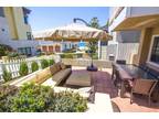 Oceanfront house with 2 bedrooms Sand Section, Manhattan Beach