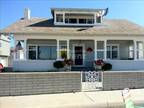 Adorable beach house with 3 bedrooms in Balboa Peninsula