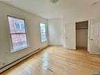 Flat For Rent In Garfield, New Jersey
