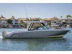 2018 Boston Whaler 320 Vantage Boat for Sale