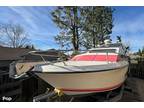 1978 Skipjack Cabin Cruiser 25