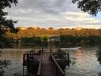 Lake Austin Waterfront – 3 bedroom 2 baths house with garage