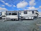 2022 Keystone Alpine 3910RK 39ft