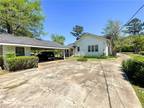 Home For Sale In Elizabeth, Louisiana