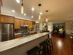 Newly renovated Beautiful 3 story house, 3 bedroom Seattle