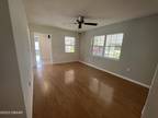 Home For Rent In Debary, Florida