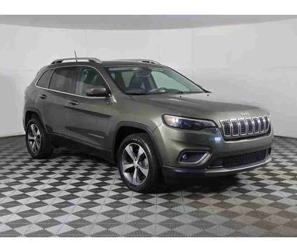 2019 Jeep Cherokee Limited is a Green 2019 Jeep Cherokee Limited SUV in Bedford OH