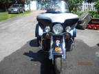 2001 Harley Davidson Ultra Classic Motorcycle FLH Trike