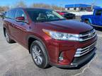 2017 Toyota Highlander XLE Sport Utility 4D