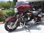 2010 Harley Davidson FLHXSE CVO