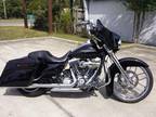 2013 Harley Davidson Street Glide (FLHX) Over $9300 in upgrades !