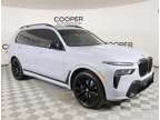 2024 BMW X7 M60i M Sport Pro