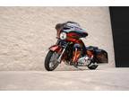 2015 Harley-Davidson FLHXSE CVO Street Glide