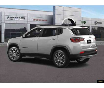 2024 Jeep Compass Latitude Lux is a Silver 2024 Jeep Compass Latitude SUV in Walled Lake MI