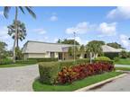 371 Villa Dr S, Atlantis, FL 33462