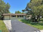 8952 SW 52nd St, Cooper City, FL 33328