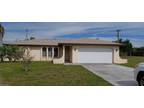 2203 SE Santa Barbara Pl, Cape Coral, FL 33990