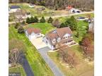 31802 Griffith Dr, Galena, MD 21635