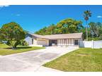 8528 Renald Blvd, Temple Terrace, FL 33637