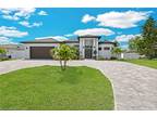 140 SE 16th St, Cape Coral, FL 33990