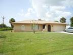 901 SE 32nd St, Cape Coral, FL 33904