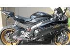 Very Nice YAMAHA 2006 R6 BLACK/GOLD