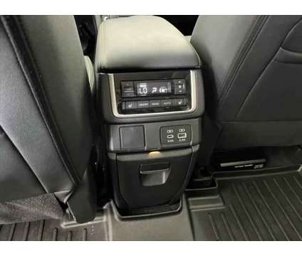 2023 Subaru Ascent Onyx Edition is a Silver 2023 Subaru Ascent SUV in Logan UT
