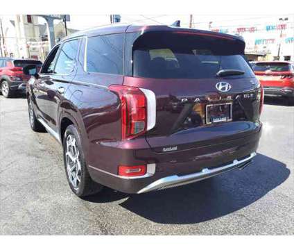 2022 Hyundai Palisade Calligraphy is a Red 2022 SUV in Uniontown PA