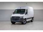 2024 Mercedes-Benz Sprinter Cargo 144 WB