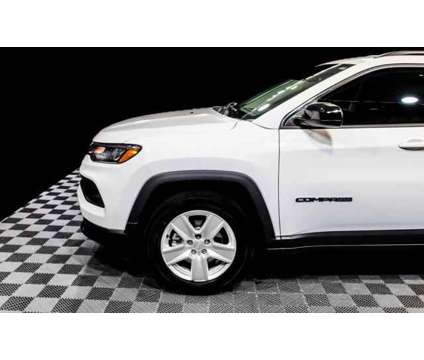 2022 Jeep Compass Latitude FWD is a White 2022 Jeep Compass Latitude SUV in Peoria AZ