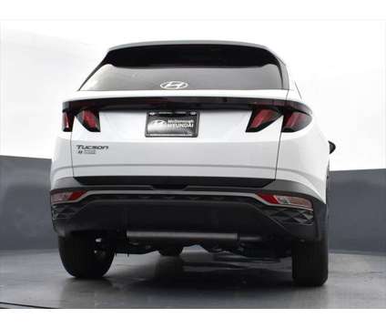 2024 Hyundai Tucson SEL is a White 2024 Hyundai Tucson SUV in Mcdonough GA