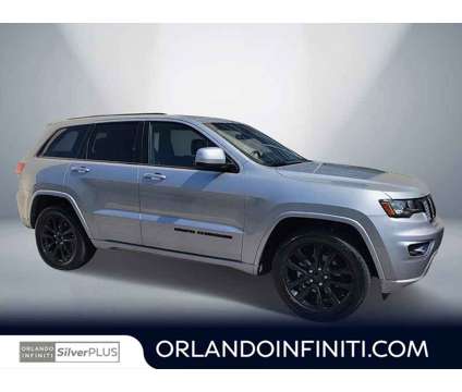 2017UsedJeepUsedGrand CherokeeUsed4x2 is a Silver 2017 Jeep grand cherokee Car for Sale in Orlando FL