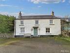 Charlestown Road, St. Austell 2 bed cottage for sale -