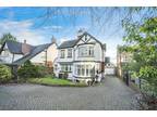 4 bedroom detached house for sale in Oakham Road, Dudley, DY2