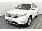 2012 Toyota Highlander White, 129K miles