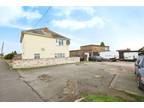 4 bed house for sale in Barrier Bank, PE12, Spalding