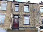 2 bed house to rent in Arthur Street, OL2, Oldham