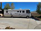 1999 Winnebago Chieftain 35U 35ft