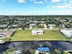 2260 Southeast 27th Street, Cape Coral, FL 33904