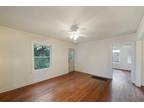 2902 Harris Park Ave - 1 2902 Harris Park Ave #1