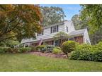 Single Family Saleal, Colonial - Stamford, CT 84 Lawrence Hill Rd
