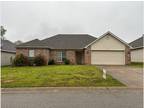 3318 Arkansas Drive, Benton AR 72015 - Large 3br 2ba w/fenced yard off Gattin