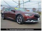 2018 Buick Regal Tour X Essence