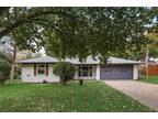 Single Family Residence, Ranch - De Soto, TX 611 Ray Andra Dr