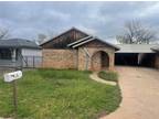217 S 11th St - Clinton, OK 73601 - Home For Rent