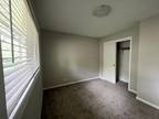 Share House] Cozy bedroom in a newly renovated house in a safe neighborhood